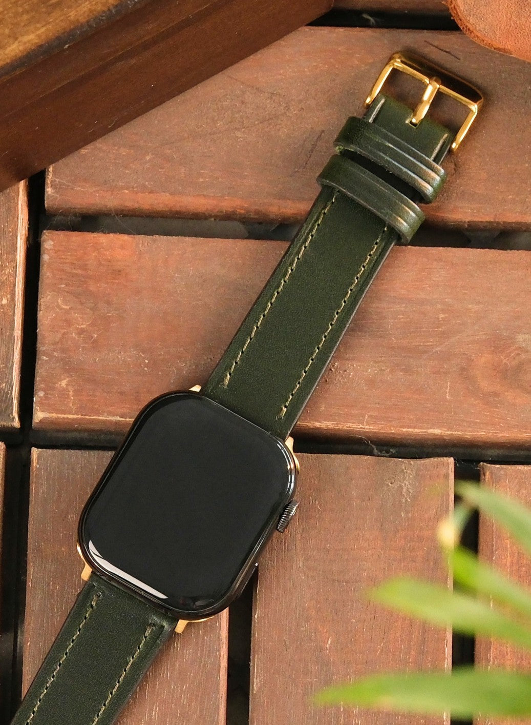 Apple Watch Buttero Leather Strap - Green