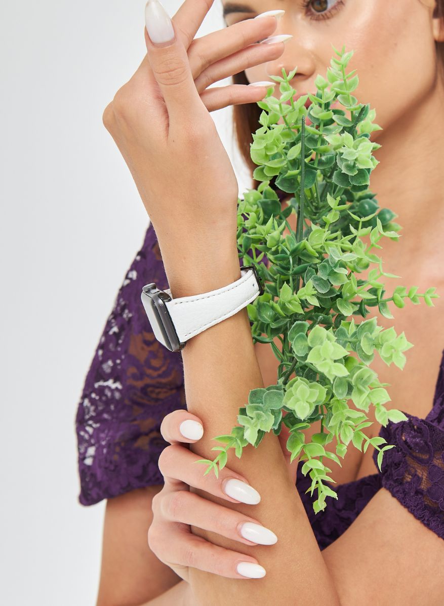 Pupi Apple Watch Women Leather Strap - White