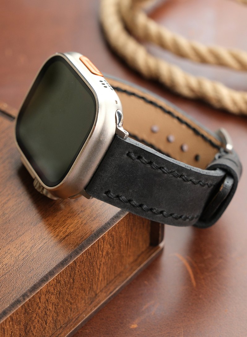 Apple Watch Berdik Leather Strap - Black